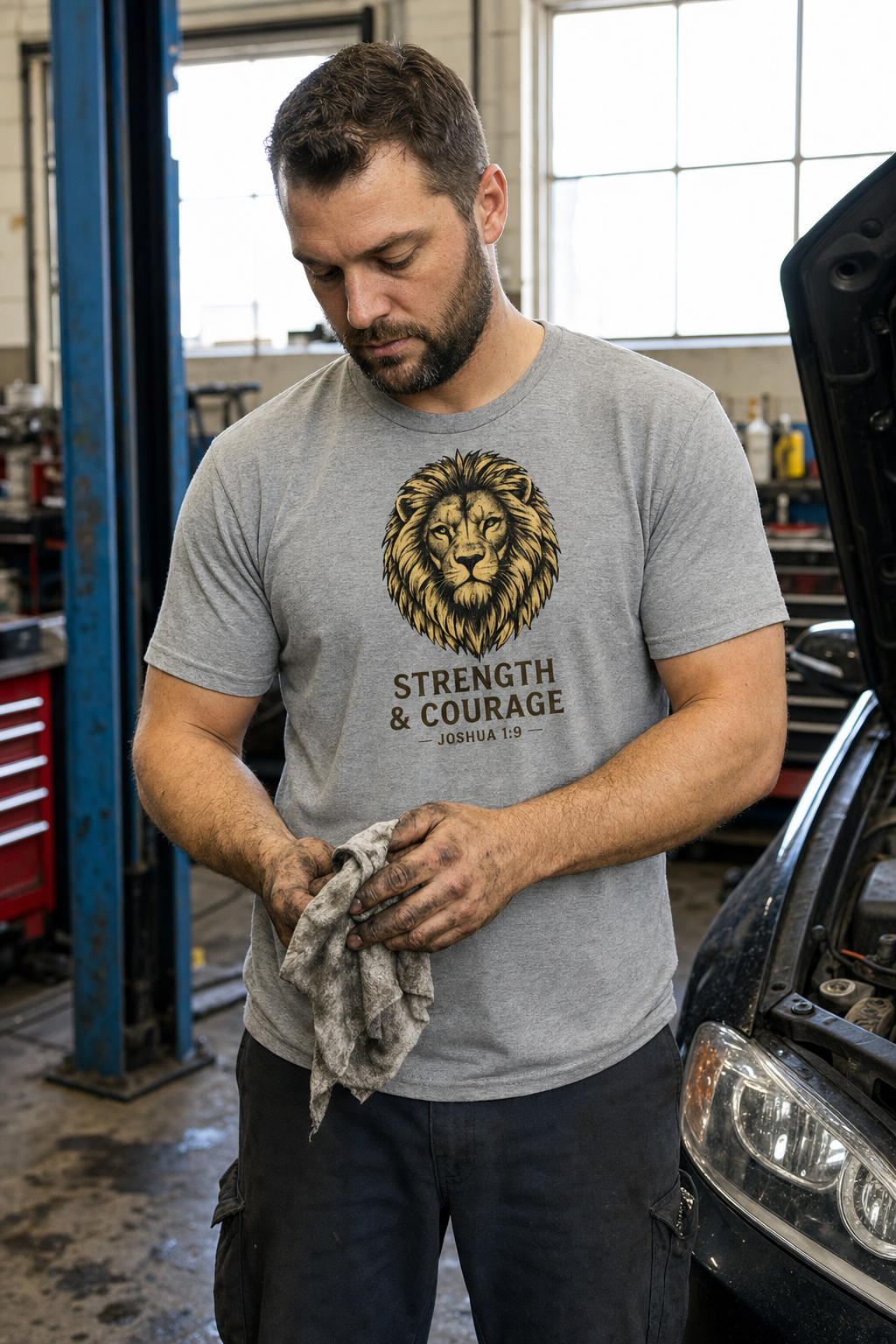 Lifestyle — Athletic Grey Triblend, auto garage
