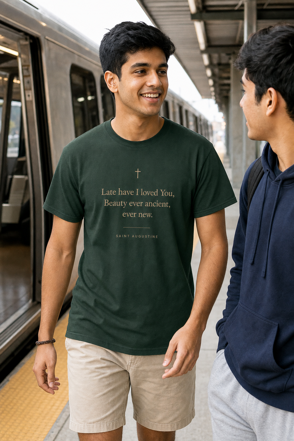 saint-augustine-t-shirt lifestyle · Forest Green