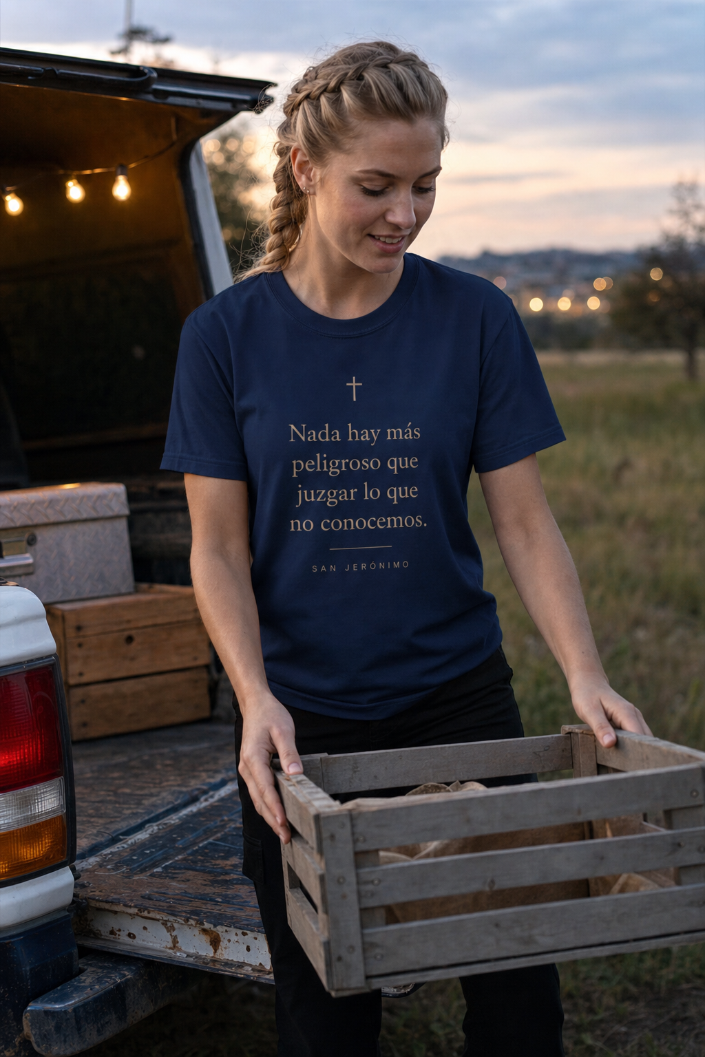san-jeronimo-verdad-t-shirt lifestyle · Navy