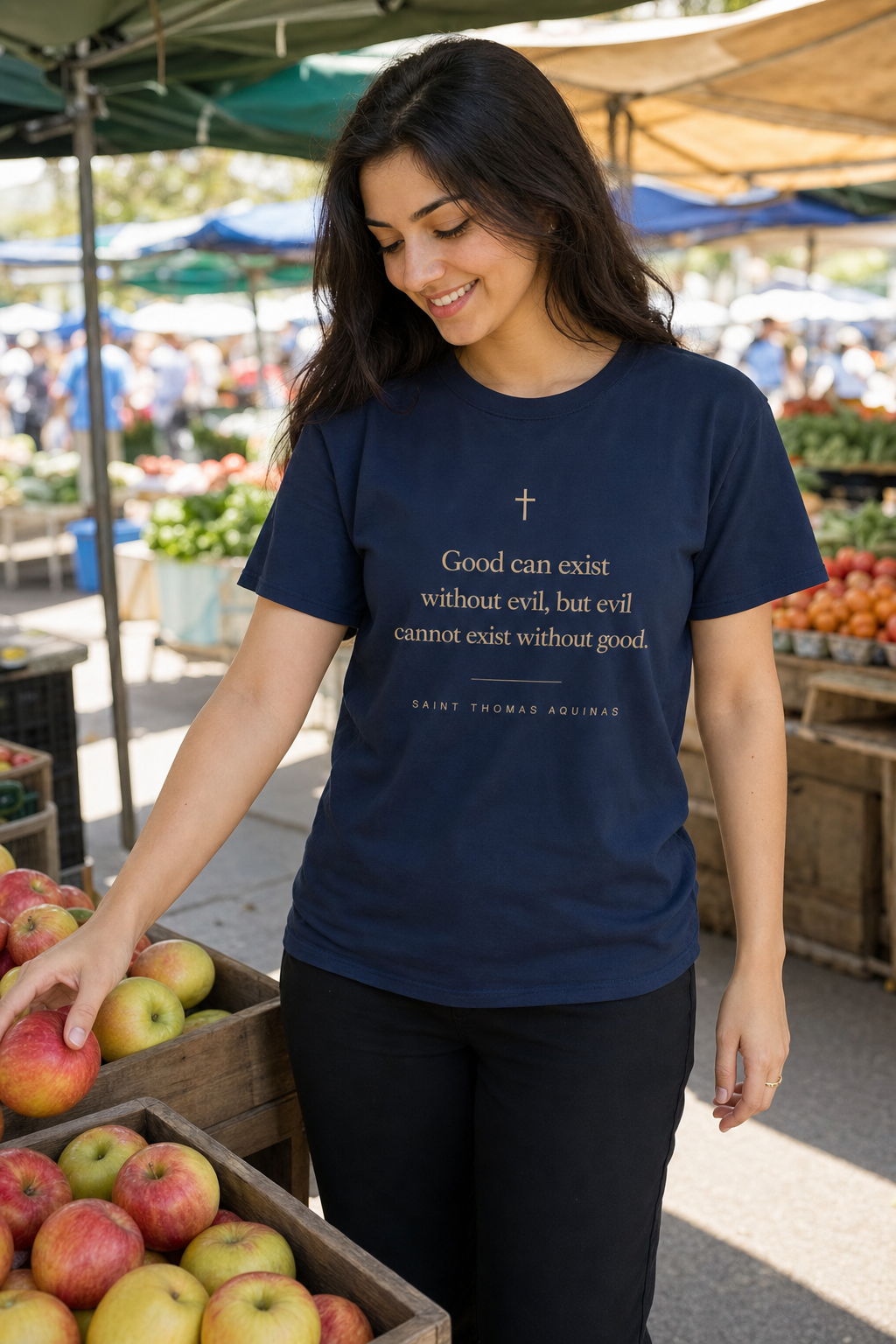 thomas-aquinas-good-t-shirt lifestyle · Navy