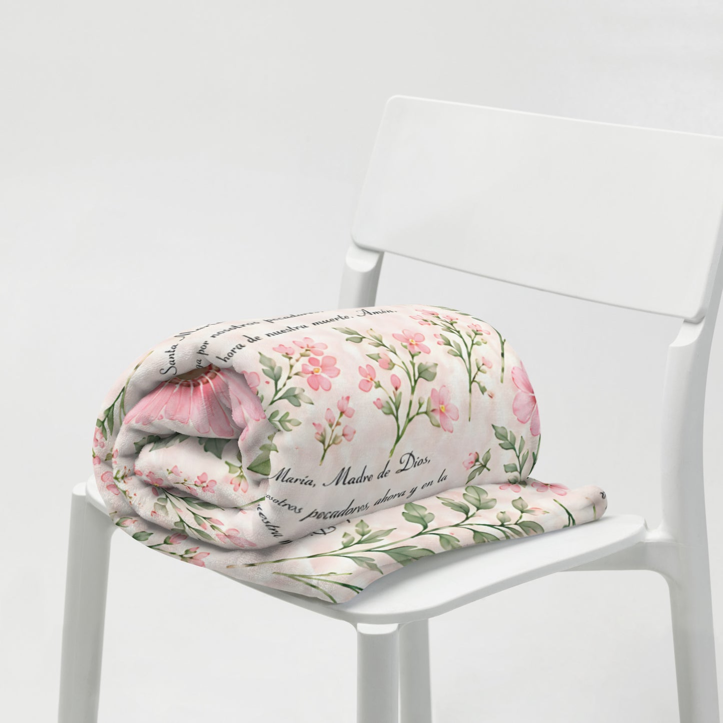Blush Daisy Santa María Floral Prayer Throw Blanket
